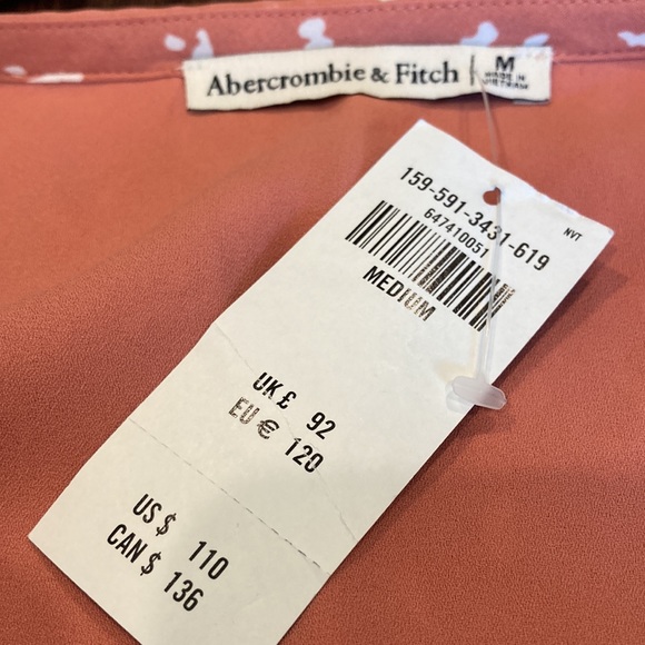 Abercrombie & Fitch NWT - Picture 10 of 13